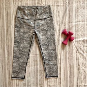 💪🏻 RBX Black/White Speckle Medium Leggings